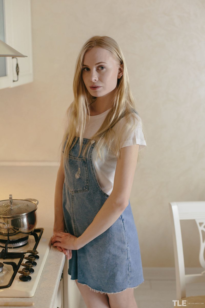 Жанна, 33 года, 0 размер груди